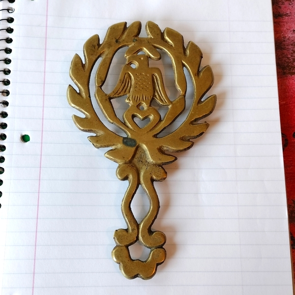Other - Vintage Brass Wall Art Eagle Footed Trivet Hot Plate Vintage Kitchenware MCM